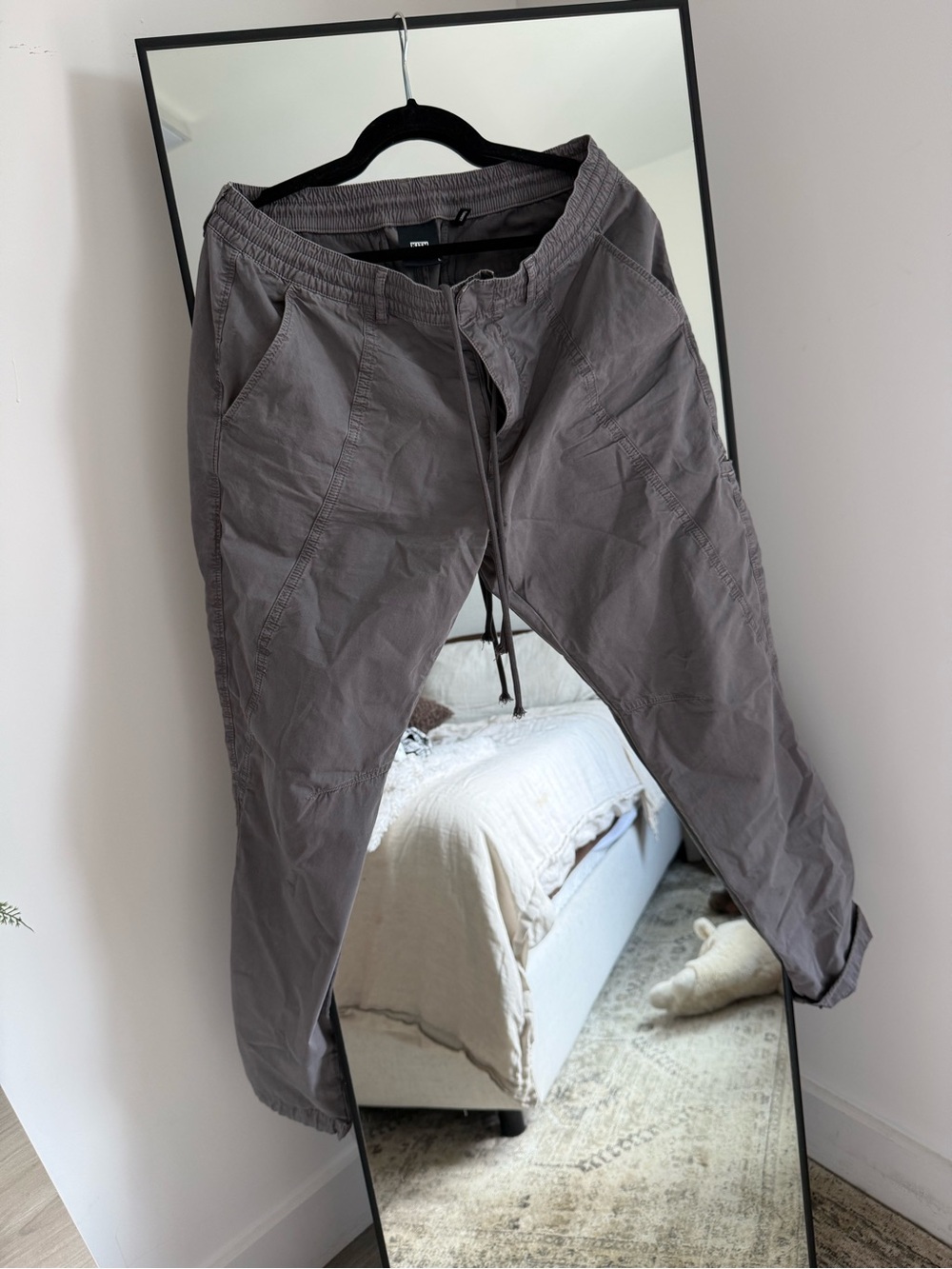 Kith Men's Cargo Joggers in Grey